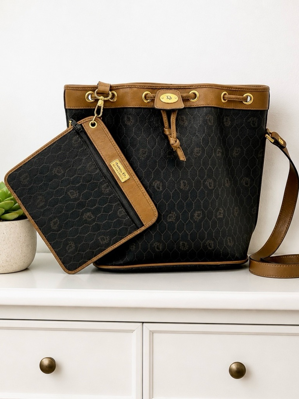 DIOR Honeycomb Monogram PVC Bucket Shoulder Crossbody Bag Brown Tan w/ Pouch - Picture 1 of 17